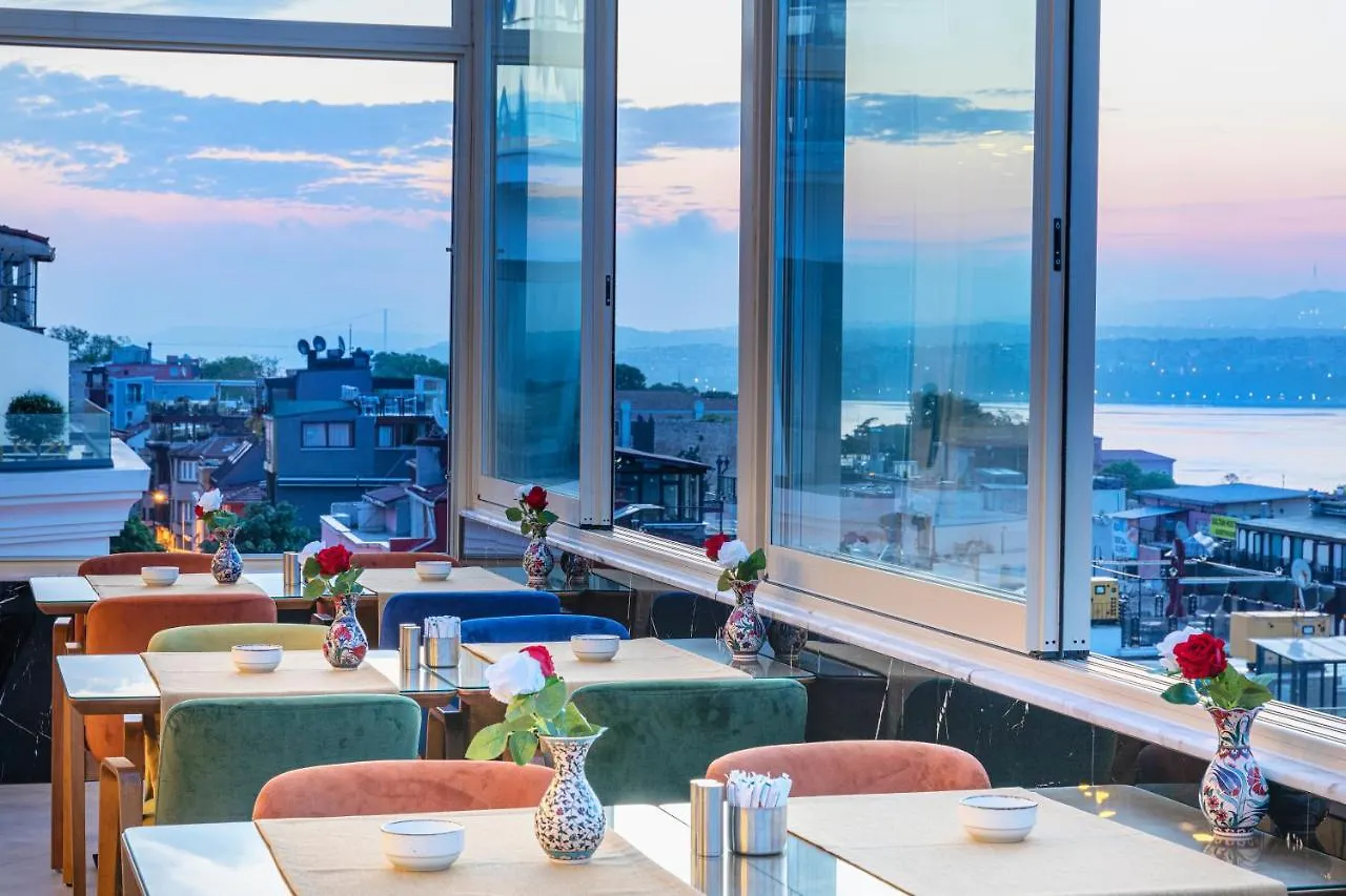 ** Hotel Eastanbul Suites Estambul Turquía